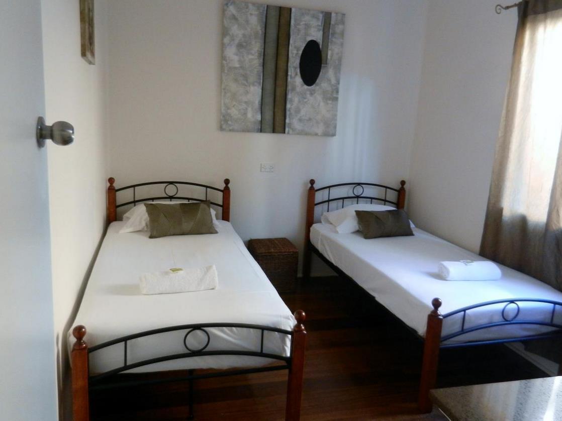 Golden Shores Motel Bilinga Luaran gambar